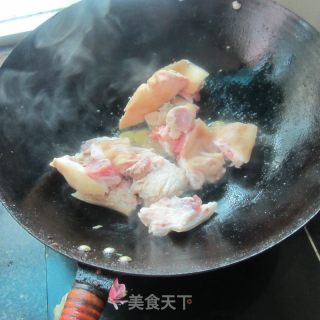 蒸蜱酒猪脚的做法步骤：4