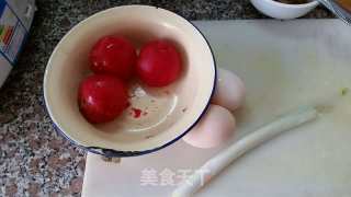西红柿炒鸡蛋盖饭的做法步骤：1