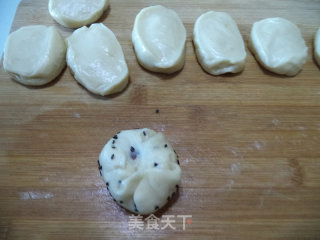 烤豆沙芝麻饼的做法步骤：10