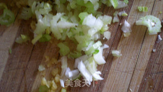 年夜饭~芹菜饺子的做法步骤：3