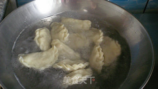 年夜饭~芹菜饺子的做法步骤：9