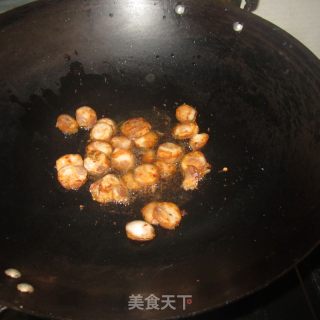 油咖喱腊肠蒜炒饭的做法步骤：4