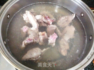 木瓜蚝干猪尾骨汤的做法步骤：3