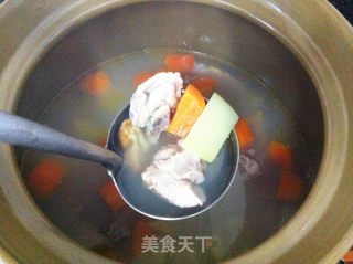 木瓜蚝干猪尾骨汤的做法步骤：10