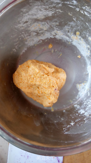 椰香南瓜紫薯糯米糍的做法步骤：11