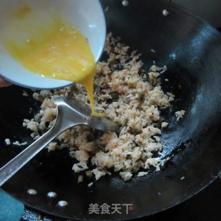 咸豆角蛋液炒饭的做法步骤：7