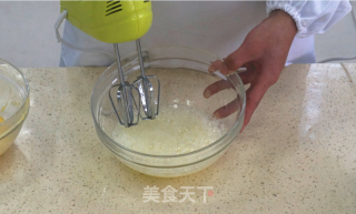 超详细8寸戚风蛋糕制作方法及注意事项的做法步骤：8