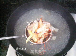 咖喱鱼蛋鲜虾面的做法步骤：9