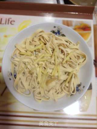 咸肉蒸百叶丝的做法步骤：3