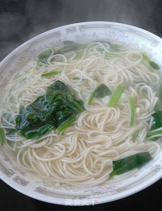 菠菜汤面的做法步骤：4