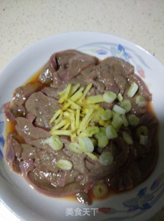 猪肝菠菜粥的做法步骤：3