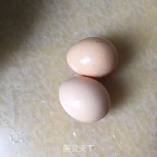 韭菜炒鸡蛋的做法步骤：2