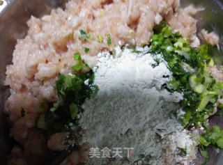 黑木耳鱼丸汤的做法步骤：7
