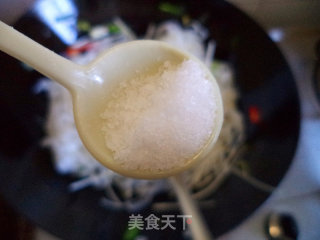 鸡蛋炒河粉的做法步骤：5