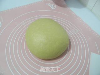 红糖馅笑脸小面包的做法步骤：2