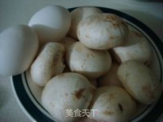 火鸡肉片蘑菇汤的做法步骤：2