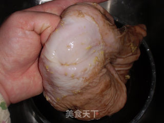 猪肚莲子汤的做法步骤：2