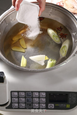 盐水鸭的做法步骤：3