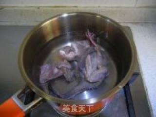 排骨炖野斑鸠的做法步骤：2