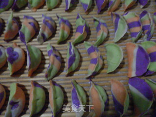 五彩水饺的做法步骤：15