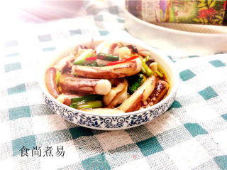 白灼鱿鱼须的做法步骤：8