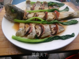 麒麟鲈鱼的做法步骤：15