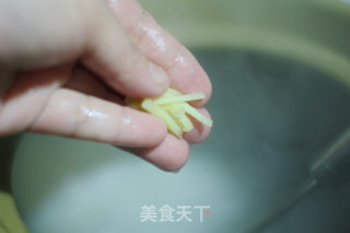 皮蛋瘦肉粥的做法步骤：7