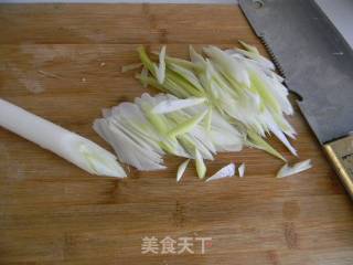 葱包肉的做法步骤：2