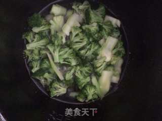 肉末炒西兰花的做法步骤：3