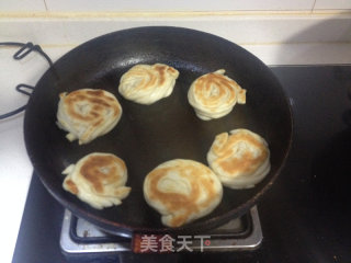 盘丝小饼的做法步骤：5