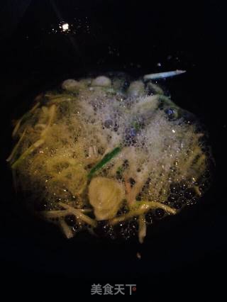 爆炒墨鱼仔的做法步骤：3