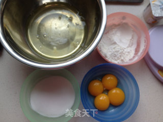 轻乳酪蛋糕的做法步骤：1