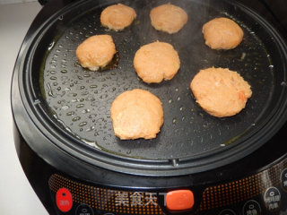 胡萝卜肉饼的做法步骤：8