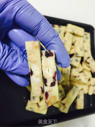 蔓越莓腰果牛轧糖的做法步骤：6
