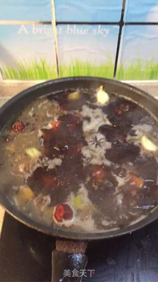 秘制红烧排骨的做法步骤：5