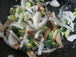 炒时蔬沙拉的做法步骤：7