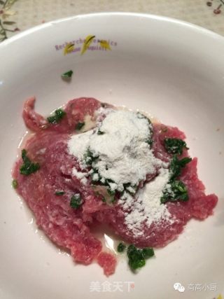 春天的味道---鲜蔬肉丸汤的做法步骤：1