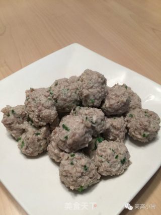 春天的味道---鲜蔬肉丸汤的做法步骤：4