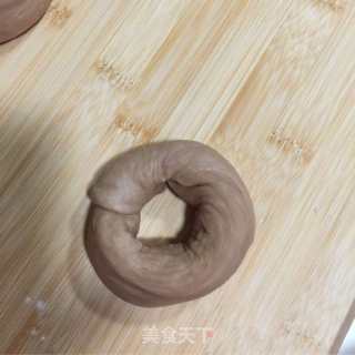 巧克力甜甜圈的做法步骤：11