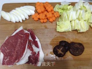 寿喜一品锅的做法步骤：1