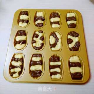 双色玛德琳的做法步骤：10