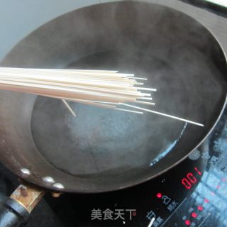 牛肉萝卜面的做法步骤：3