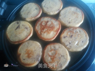 蓝莓黄豆面贴饼子的做法步骤：10