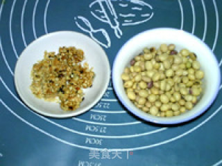 花生糖豆浆的做法步骤：1