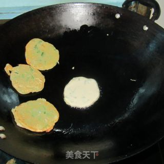 果汁韭菜饼的做法步骤：14