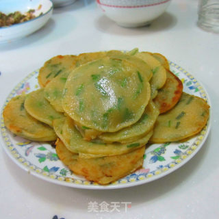 果汁韭菜饼的做法步骤：16