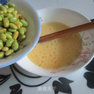 黄豆鸡蛋饼的做法步骤：4