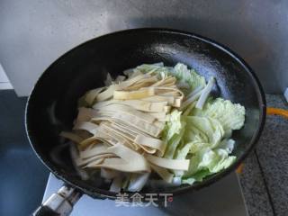 干豆腐白菜条的做法步骤：4