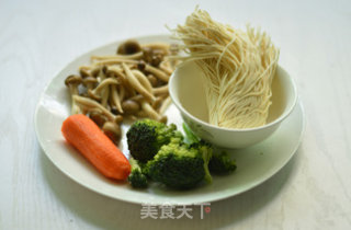 芝香菌菇拌面的做法步骤：1