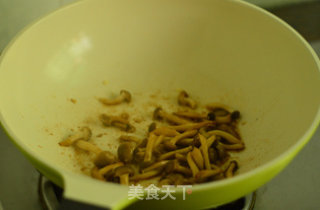 芝香菌菇拌面的做法步骤：6